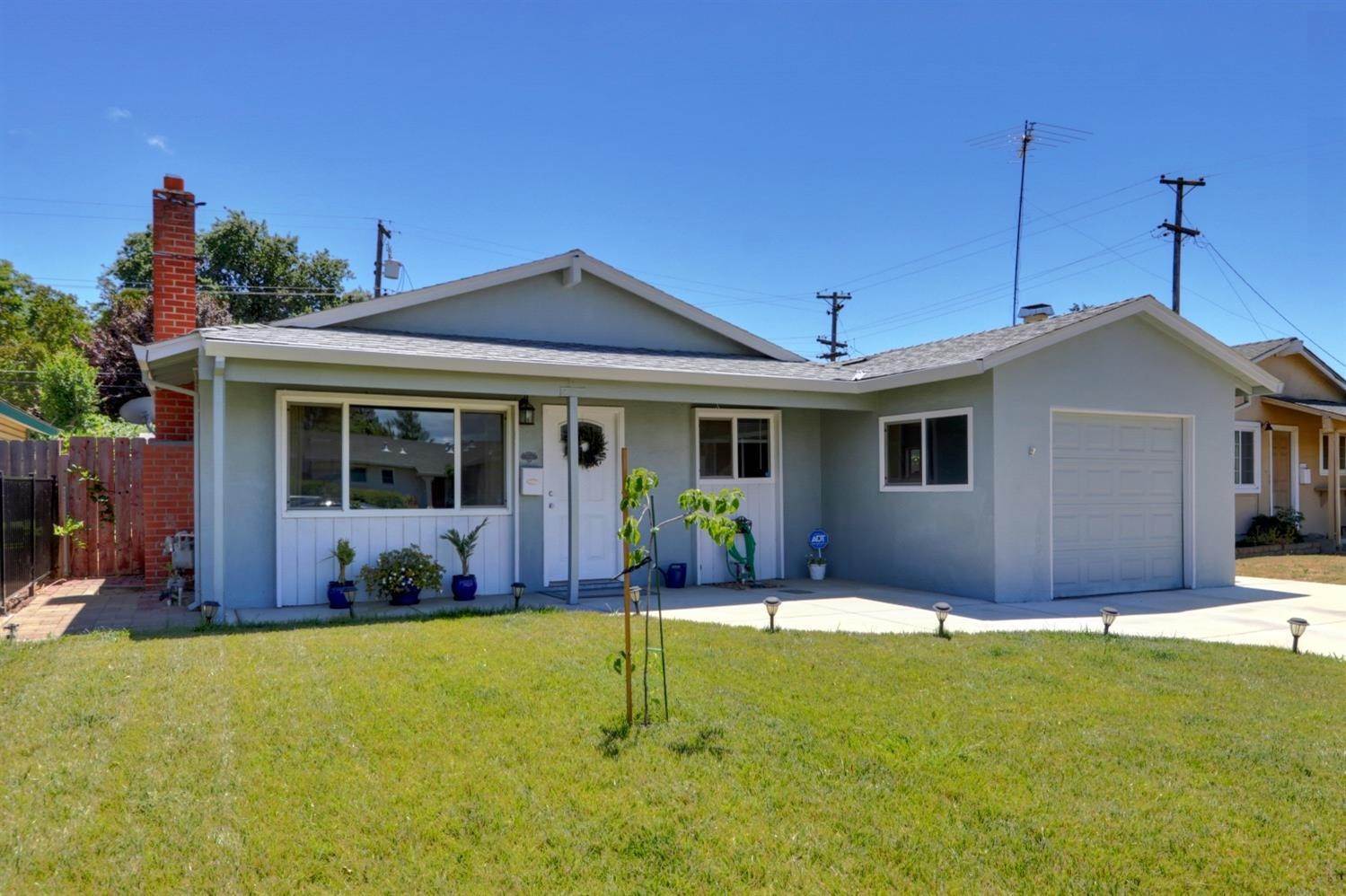 1. Single Family Homes for Active at 1109 Milton Street West Sacramento, California 95605 United States