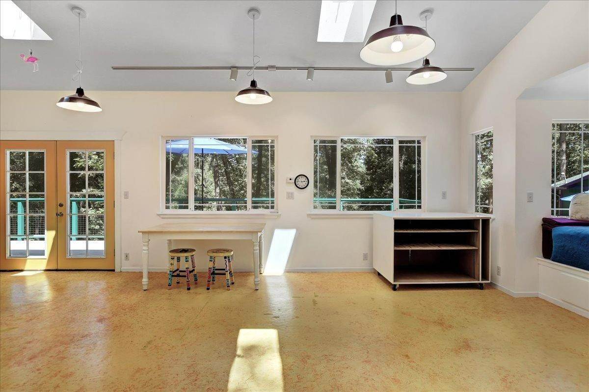 43. Single Family Homes for Active at 14094 Tahoe View Drive Grass Valley, California 95945 United States