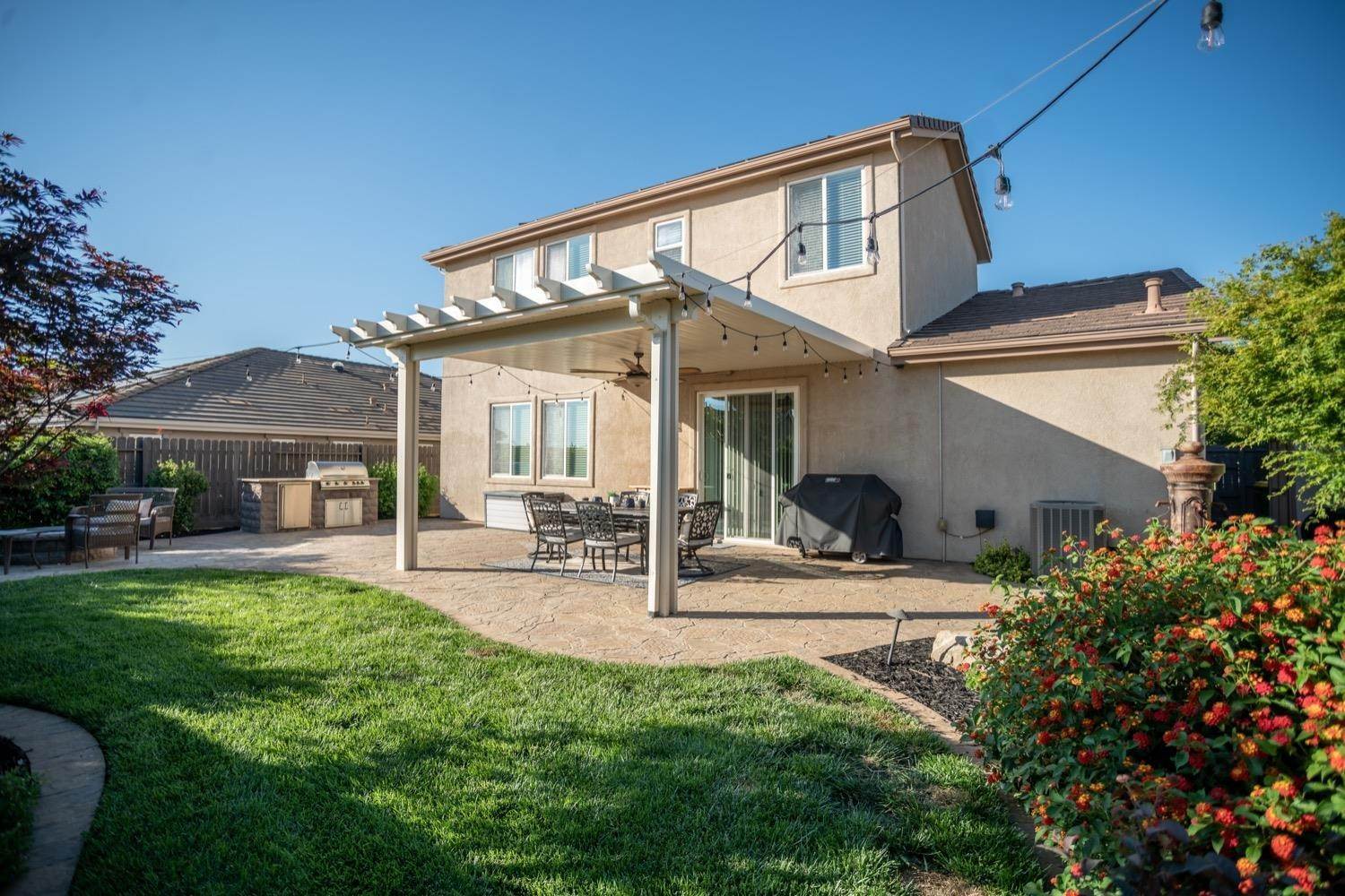 38. Single Family Homes for Active at 3060 Aldridge Way El Dorado Hills, California 95762 United States