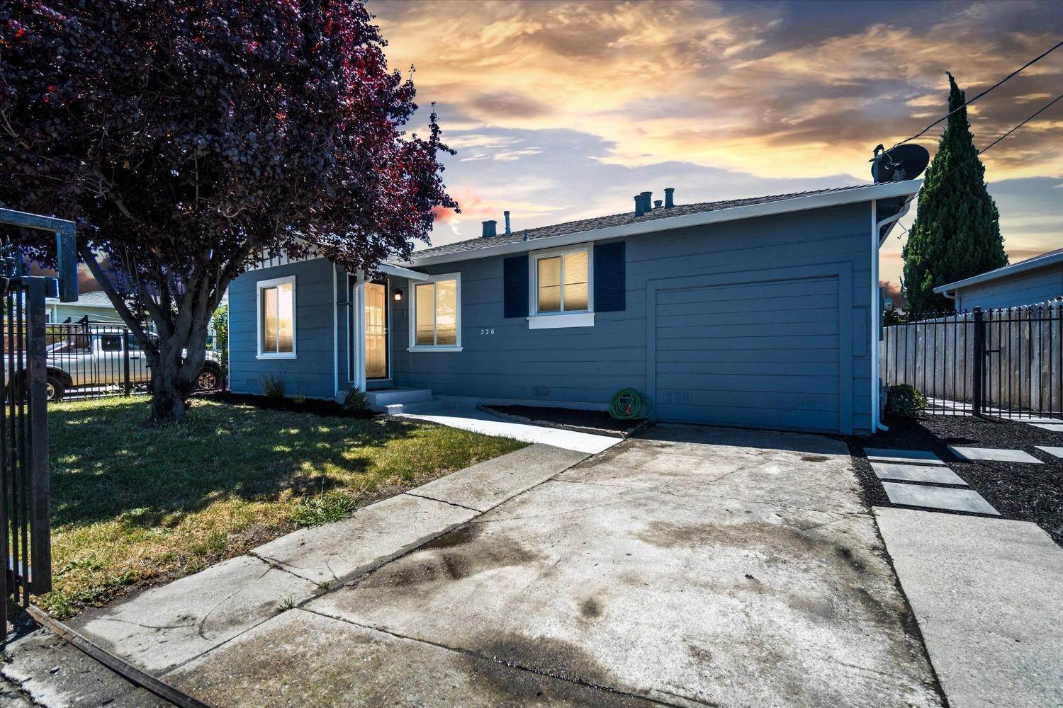 1. Single Family Homes for Active at 226 Kerwin Avenue Oakland, California 94603 United States