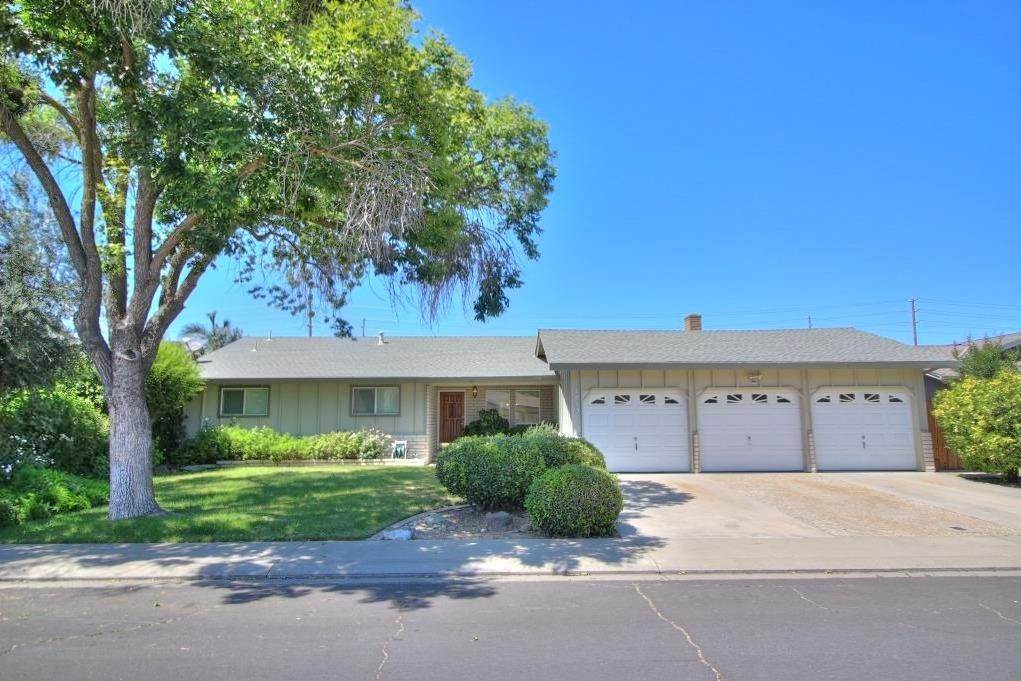 1. Single Family Homes for Active at 2813 Stoneridge Drive Modesto, California 95355 United States