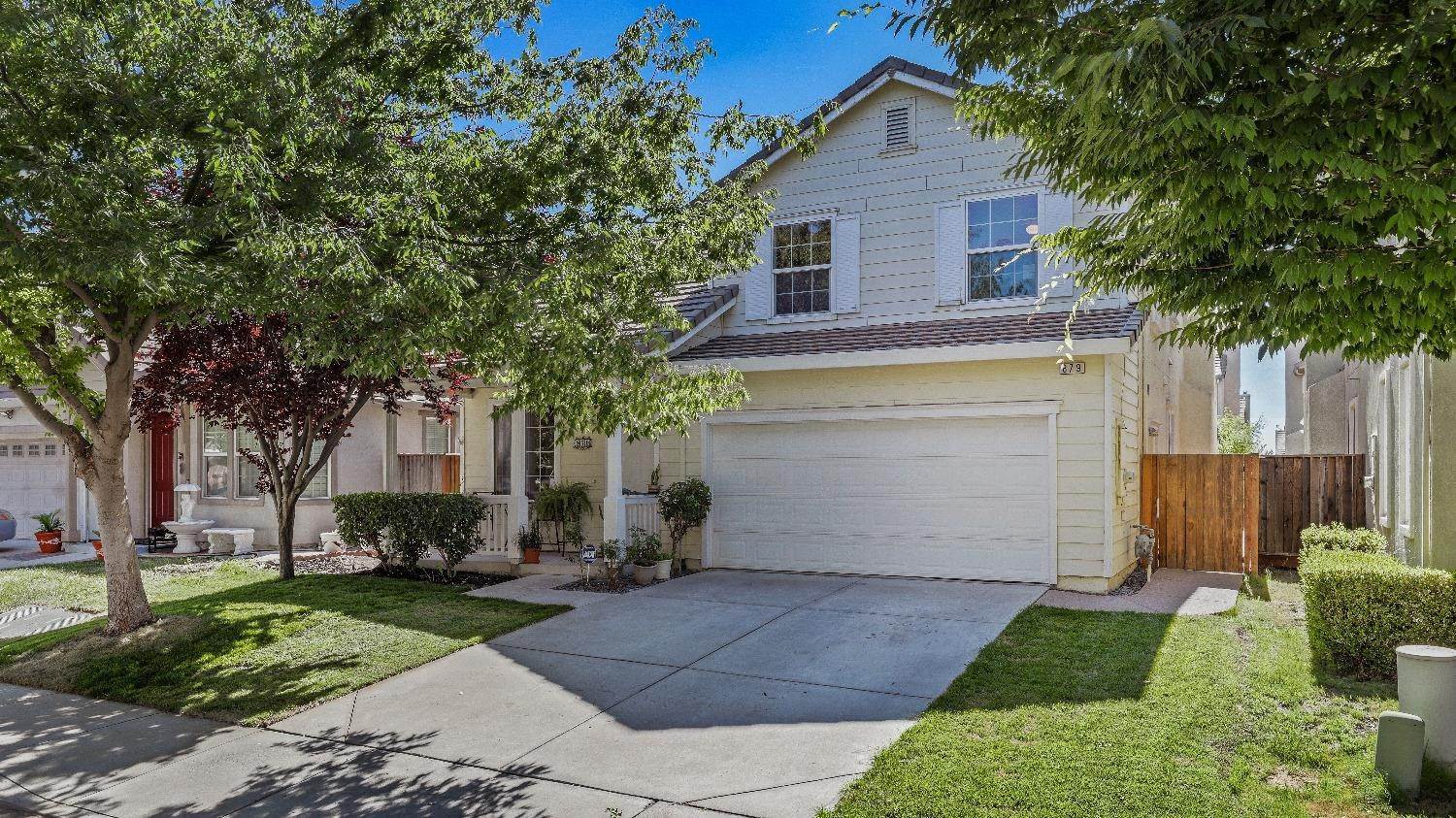 1. Single Family Homes for Active at 879 Mason Court Tracy, California 95377 United States