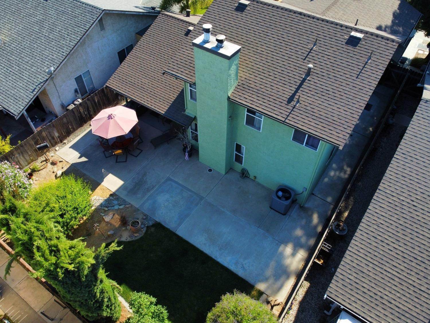 6. Single Family Homes for Active at 1012 Jayhawk Way Modesto, California 95358 United States