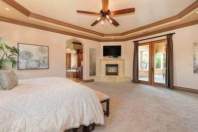 28. Single Family Homes for Active at 4034 Ravensworth Place Roseville, California 95747 United States