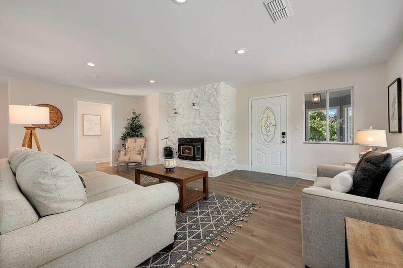 11. Single Family Homes for Active at 737 Cresta Court El Dorado Hills, California 95762 United States