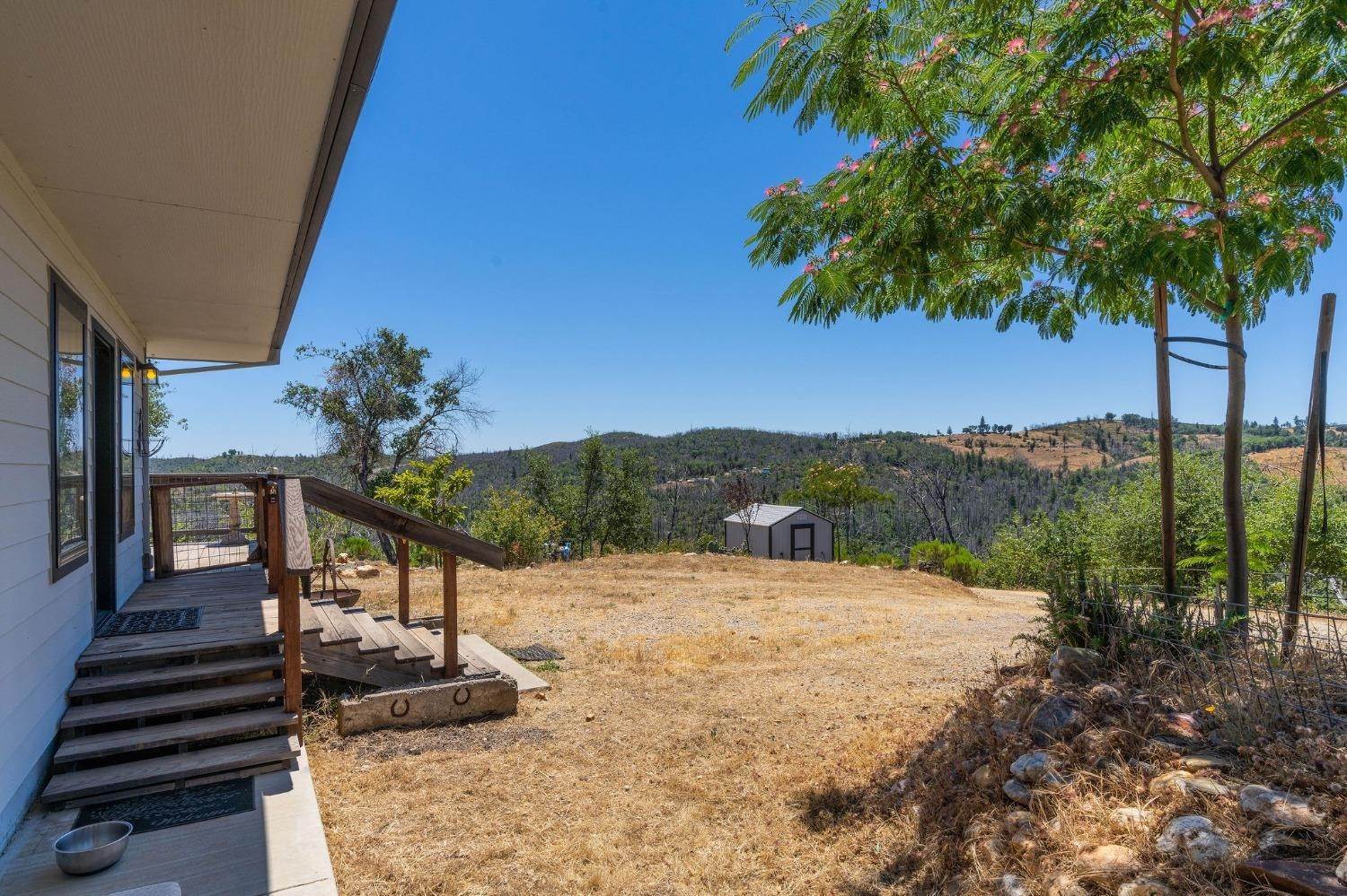 41. Single Family Homes for Active at 10191 Green Hills Court Mountain Ranch, California 95246 United States