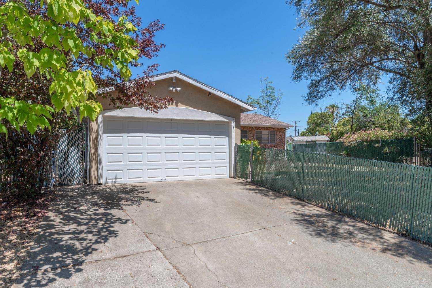 Single Family Homes for Active at 3267 Laurelhurst Drive Rancho Cordova, California 95670 United States