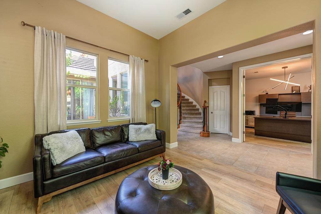 13. Single Family Homes for Active at 3523 Pleasant Creek Drive Rocklin, California 95765 United States