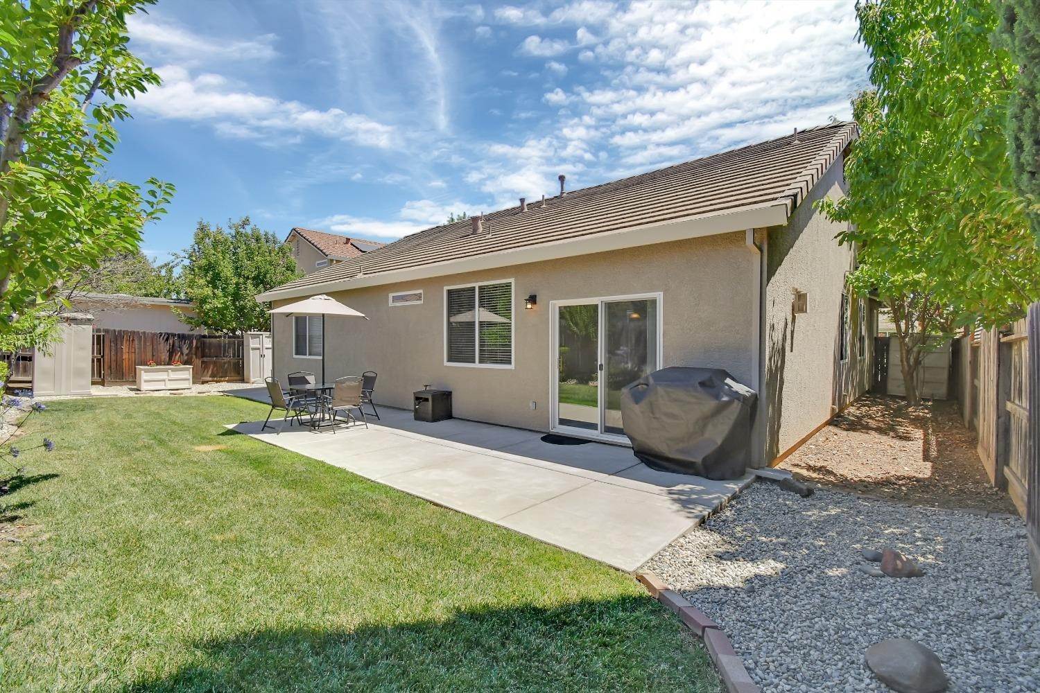 30. Single Family Homes for Active at 750 Berry Patch Court Gridley, California 95948 United States