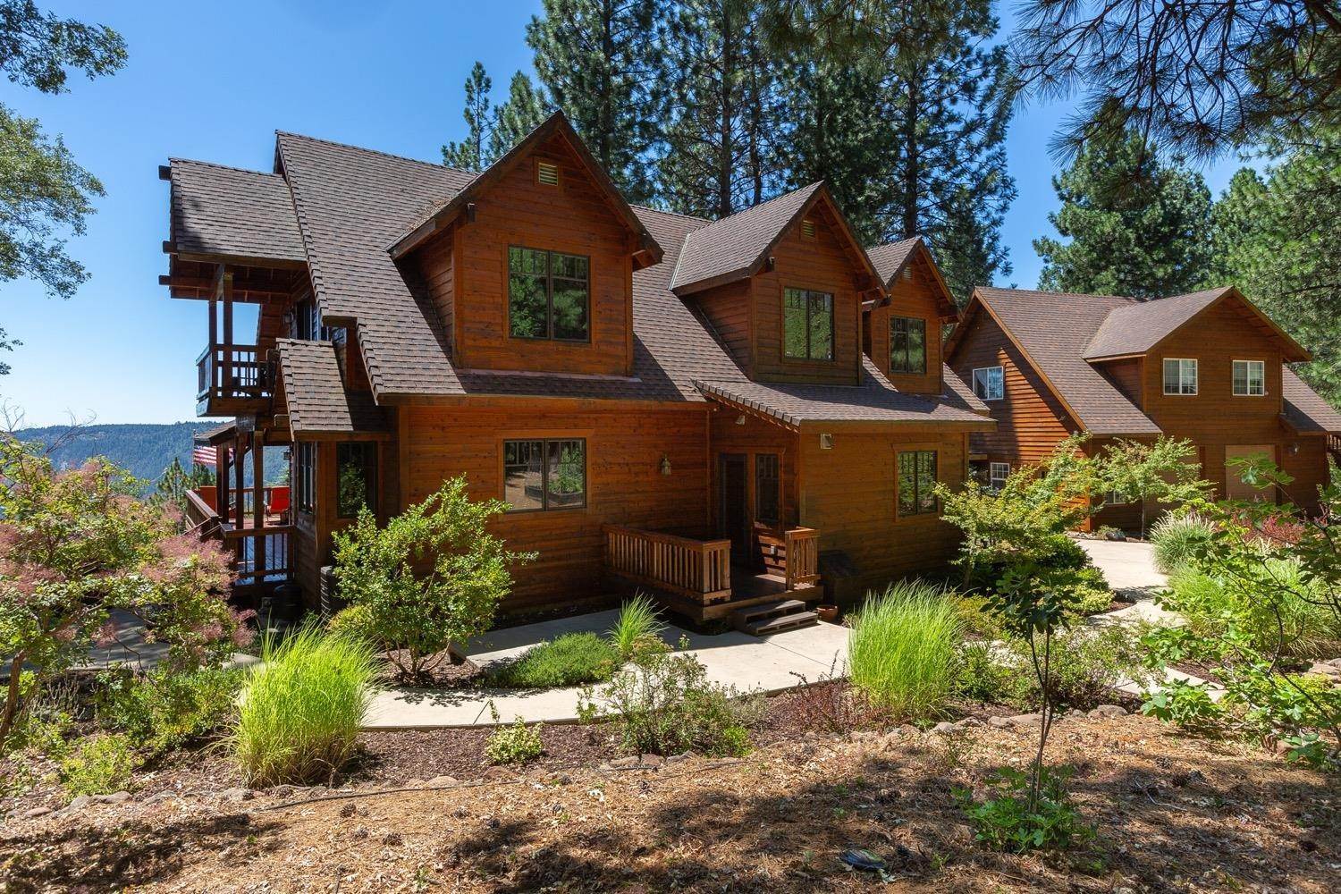 Single Family Homes for Active at 34900 Casa Loma Road Alta, California 95701 United States