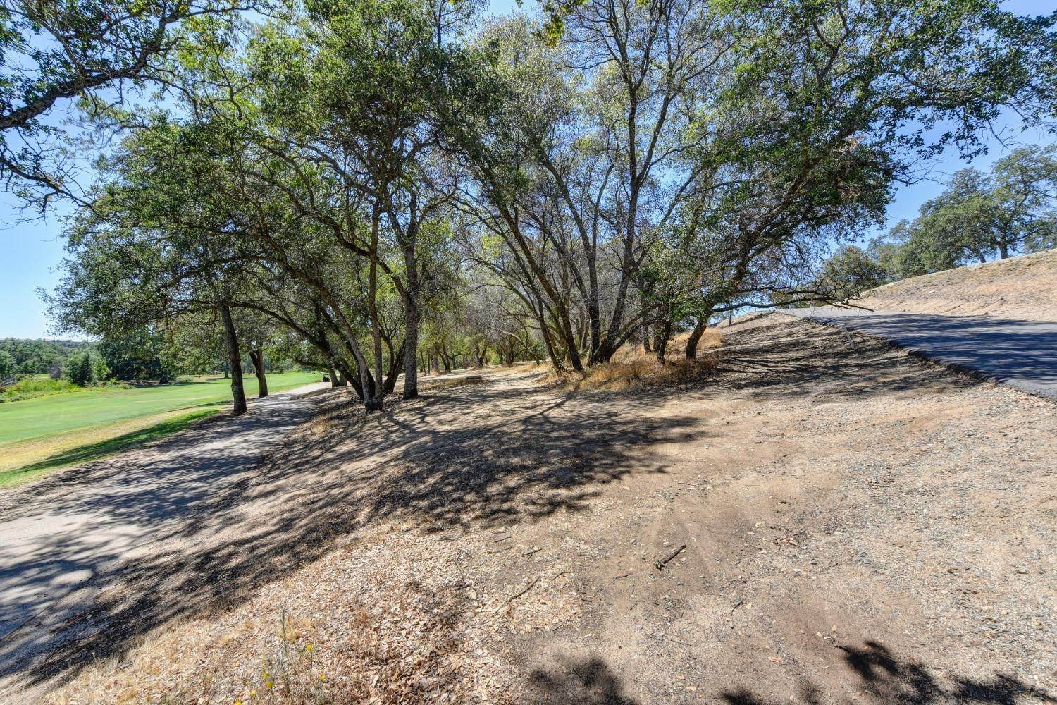 16. Land for Active at 3588 Paseo Tranquilo Lincoln, California 95648 United States