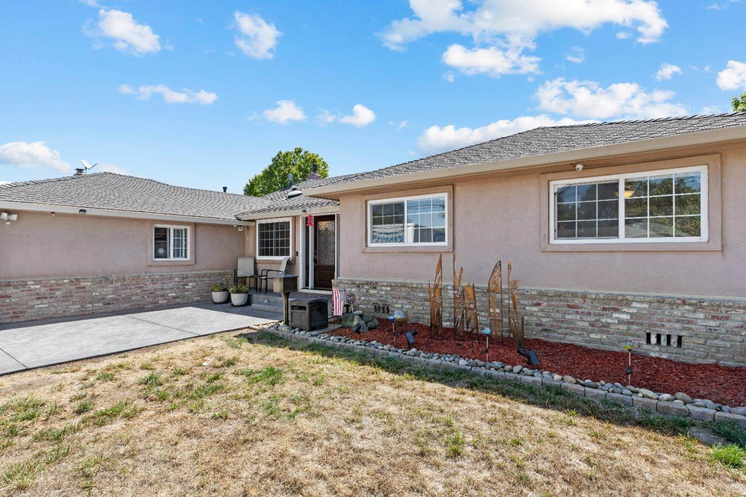 18. Single Family Homes for Active at 4452 Mattos Drive Fremont, California 94536 United States