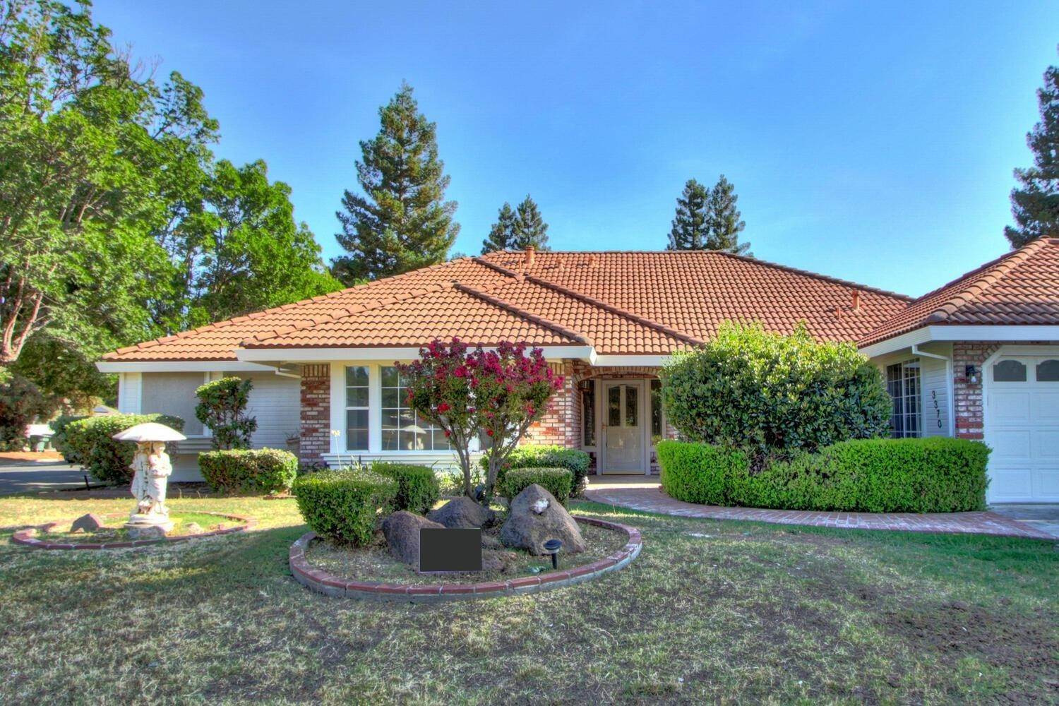 2. Single Family Homes for Active at 3370 Jefferson Avenue Yuba City, California 95993 United States