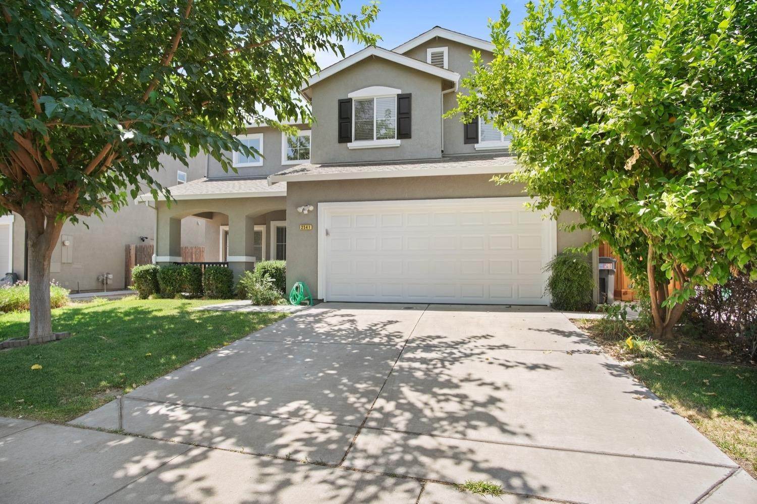 1. Single Family Homes for Active at 2541 E Jubilee Drive Turlock, California 95380 United States