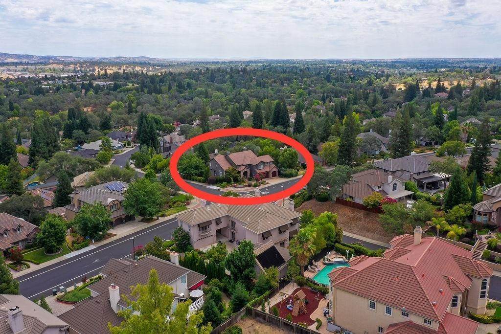 46. Single Family Homes for Active at 174 American River Canyon Drive Folsom, California 95630 United States