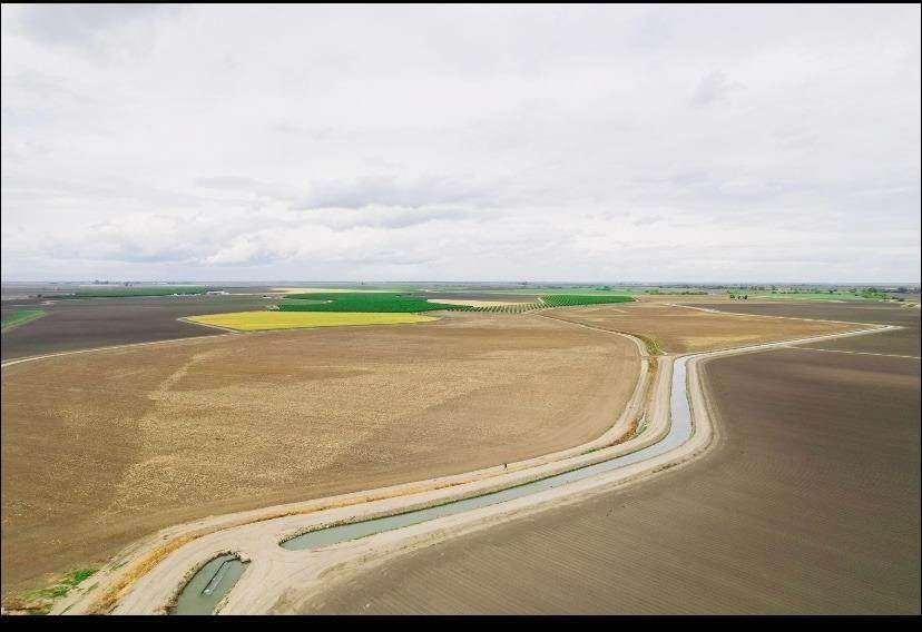 Agricultural Land for Active at 15303 Henry Miller Avenue Dos Palos, California 93620 United States