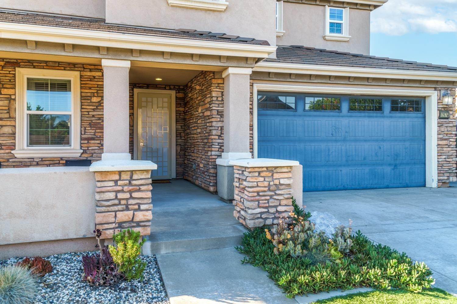 2. Single Family Homes for Active at 12075 Sage Wagon Way Rancho Cordova, California 95742 United States