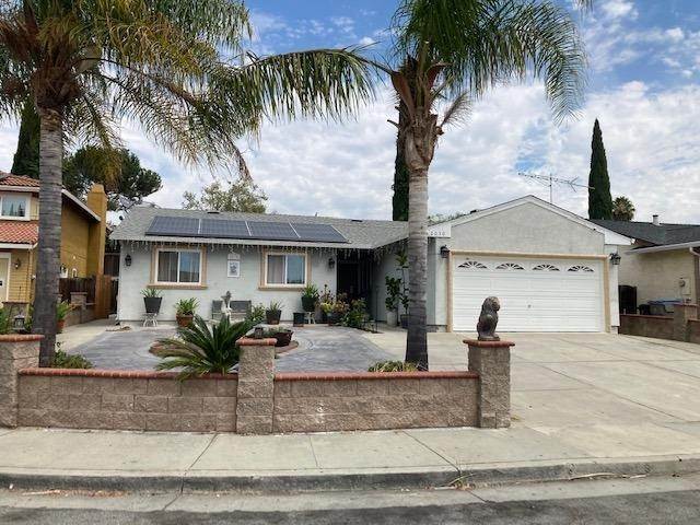 2. Single Family Homes for Active at 2030 Flintbury Court San Jose, California 95148 United States