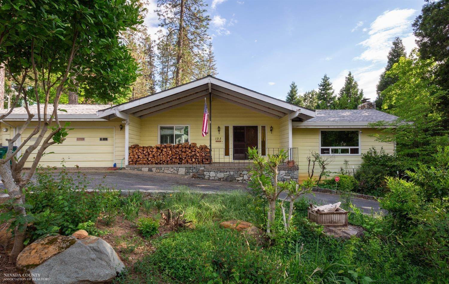 1. Single Family Homes for Active at 123 Berryman Street Grass Valley, California 95945 United States
