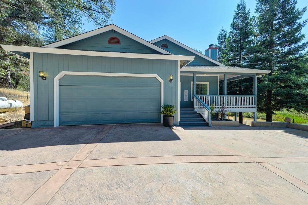 5. Single Family Homes for Active at 675 Swanson Lane Colfax, California 95713 United States
