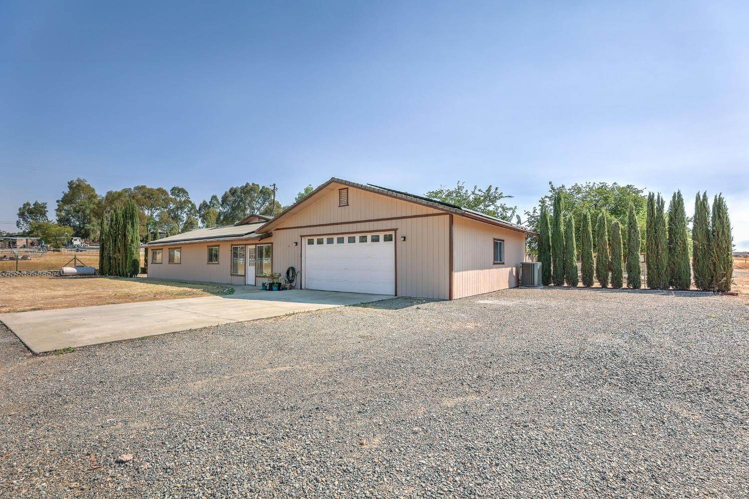5. Single Family Homes for Active at 6800 Meadowlark Lane Sheridan, California 95681 United States
