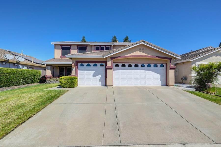 5. Single Family Homes for Active at 8783 Monterey Oaks Drive Elk Grove, California 95758 United States