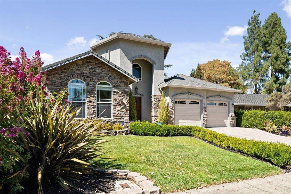 36. Single Family Homes for Active at 591 Garden Street Sacramento, California 95815 United States