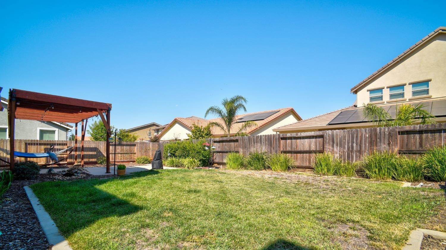 34. Single Family Homes for Active at 3666 Edington Drive Rancho Cordova, California 95742 United States