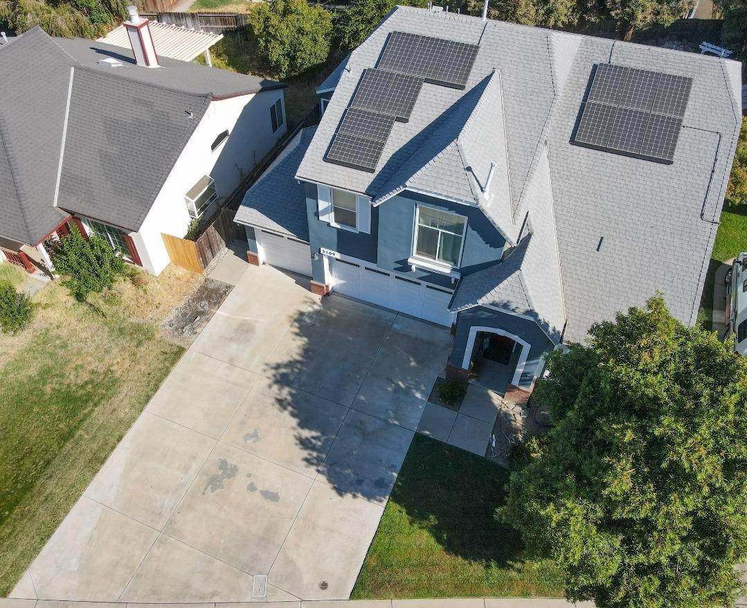 2. Single Family Homes 为 销售 在 3509 Gisborne Modesto, 加利福尼亚州 95355 美国
