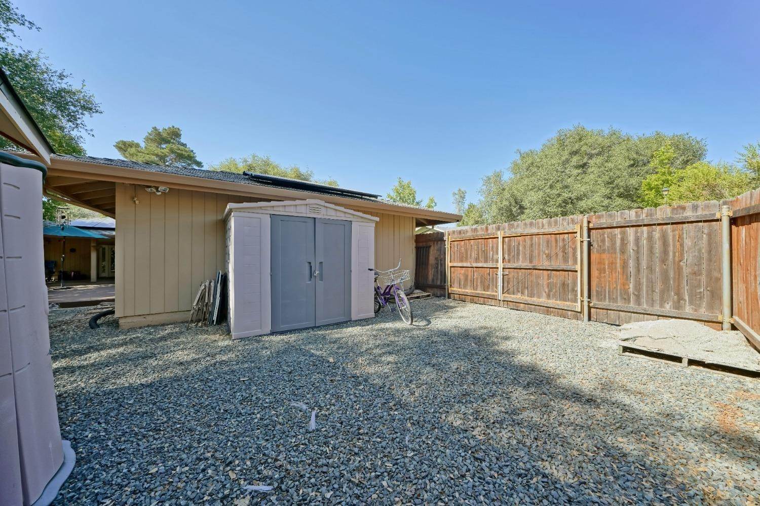 37. Single Family Homes for Active at 3422 Hacienda Road Cameron Park, California 95682 United States