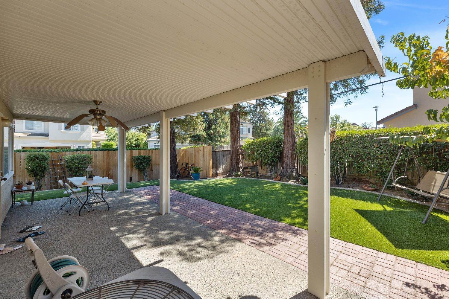 34. Single Family Homes for Active at 5618 Deepdale Way Elk Grove, California 95758 United States