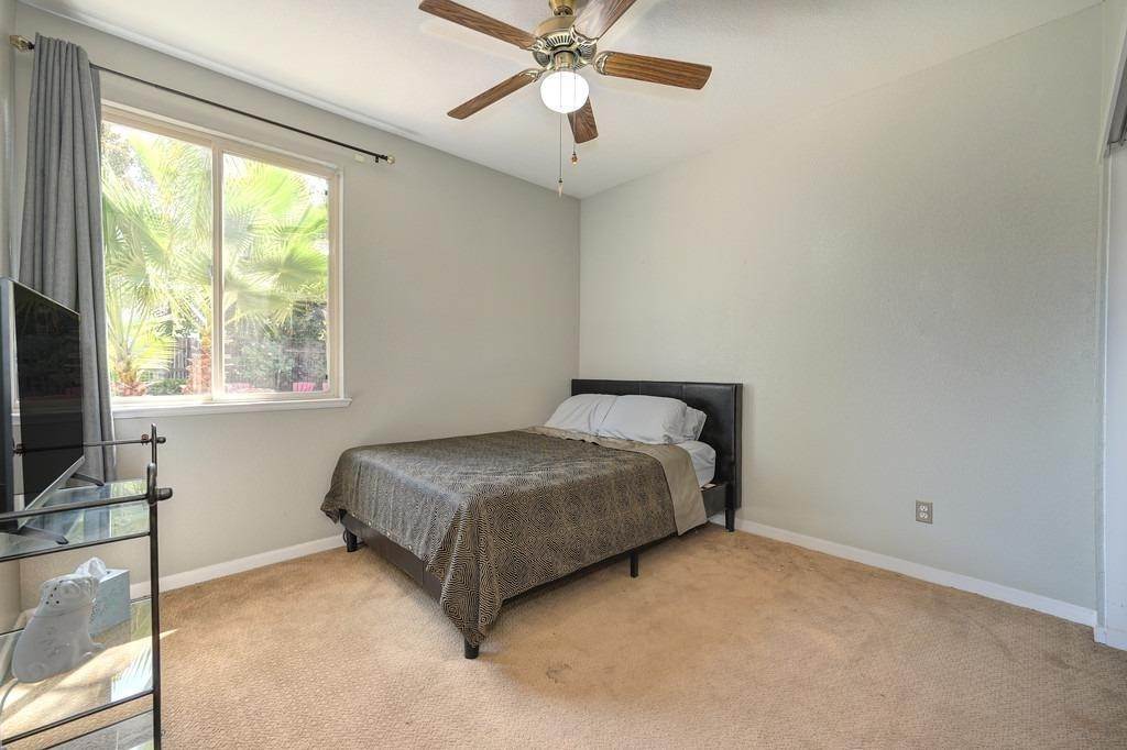 23. Single Family Homes for Active at 1716 Bamboo Street Roseville, California 95747 United States