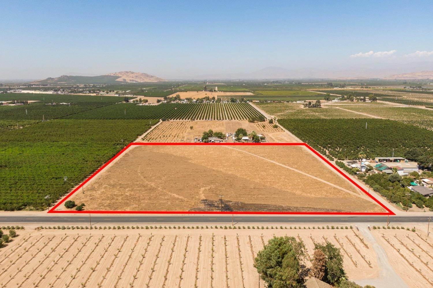 5. Agricultural Land for Active at 10908 Avenue 408 Dinuba, California 93618 United States