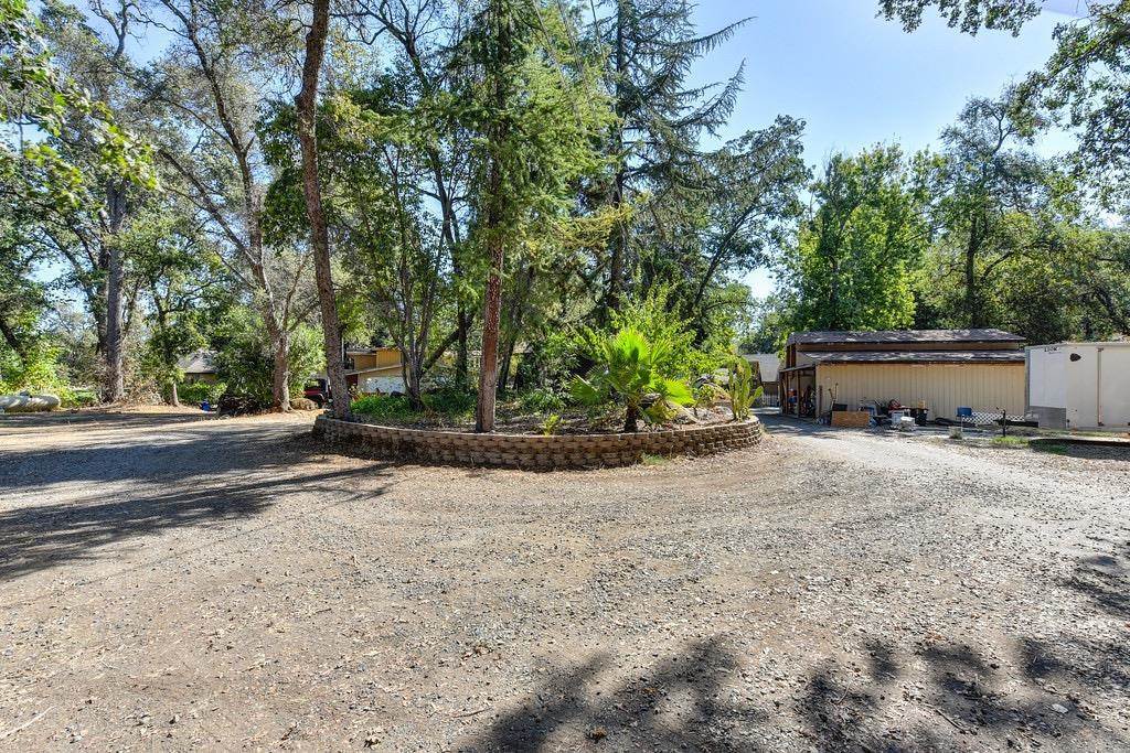 5. Single Family Homes for Active at 3771 Auburn Folsom Road Loomis, California 95650 United States