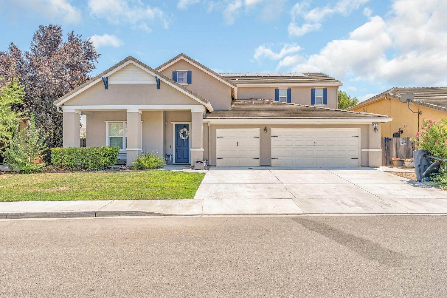 Single Family Homes 为 销售 在 644 Cedar Mountain Drive Newman, 加利福尼亚州 95360 美国