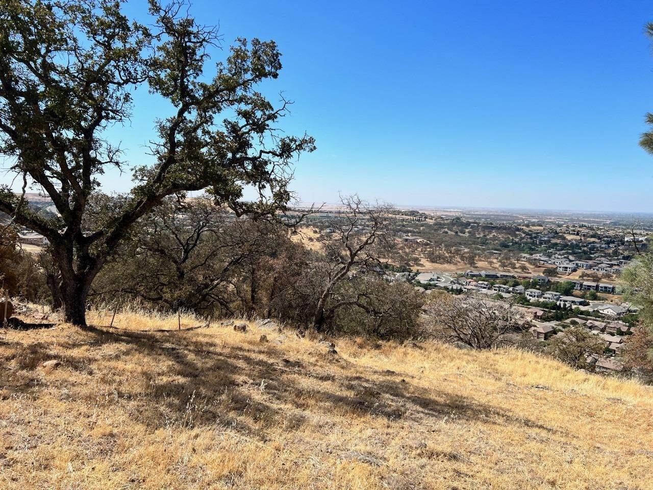 3. Land for Active at 2640 Via Fiori El Dorado Hills, California 95762 United States