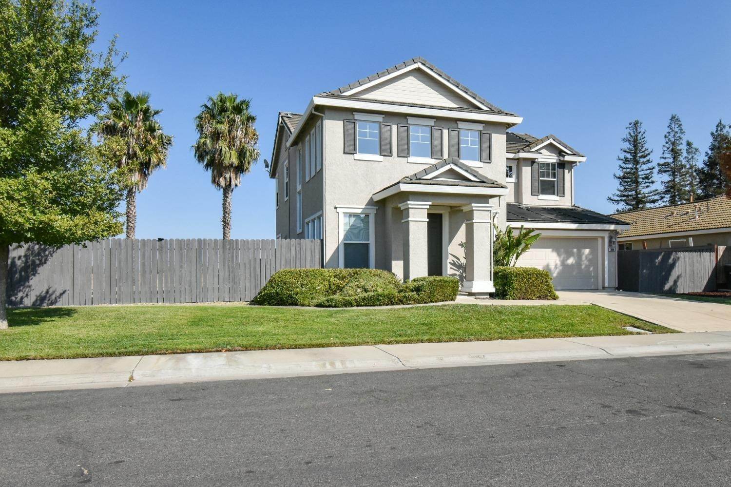 3. Single Family Homes for Active at 3494 Jumilla Way Sacramento, California 95834 United States