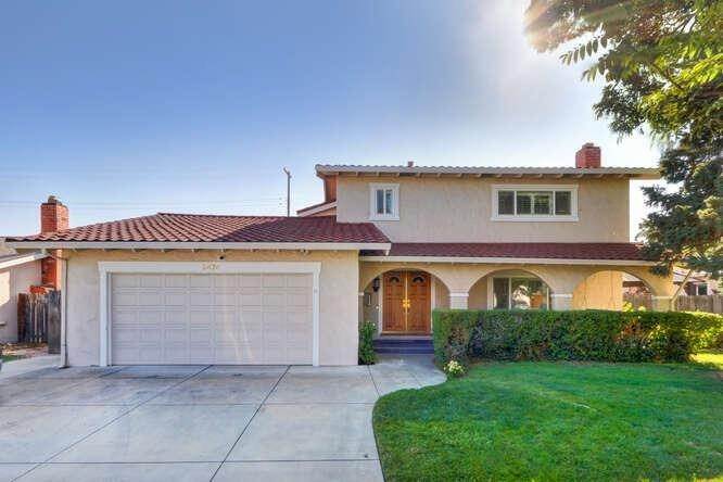 2. Single Family Homes for Active at 2474 Knightwood Way Rancho Cordova, California 95670 United States