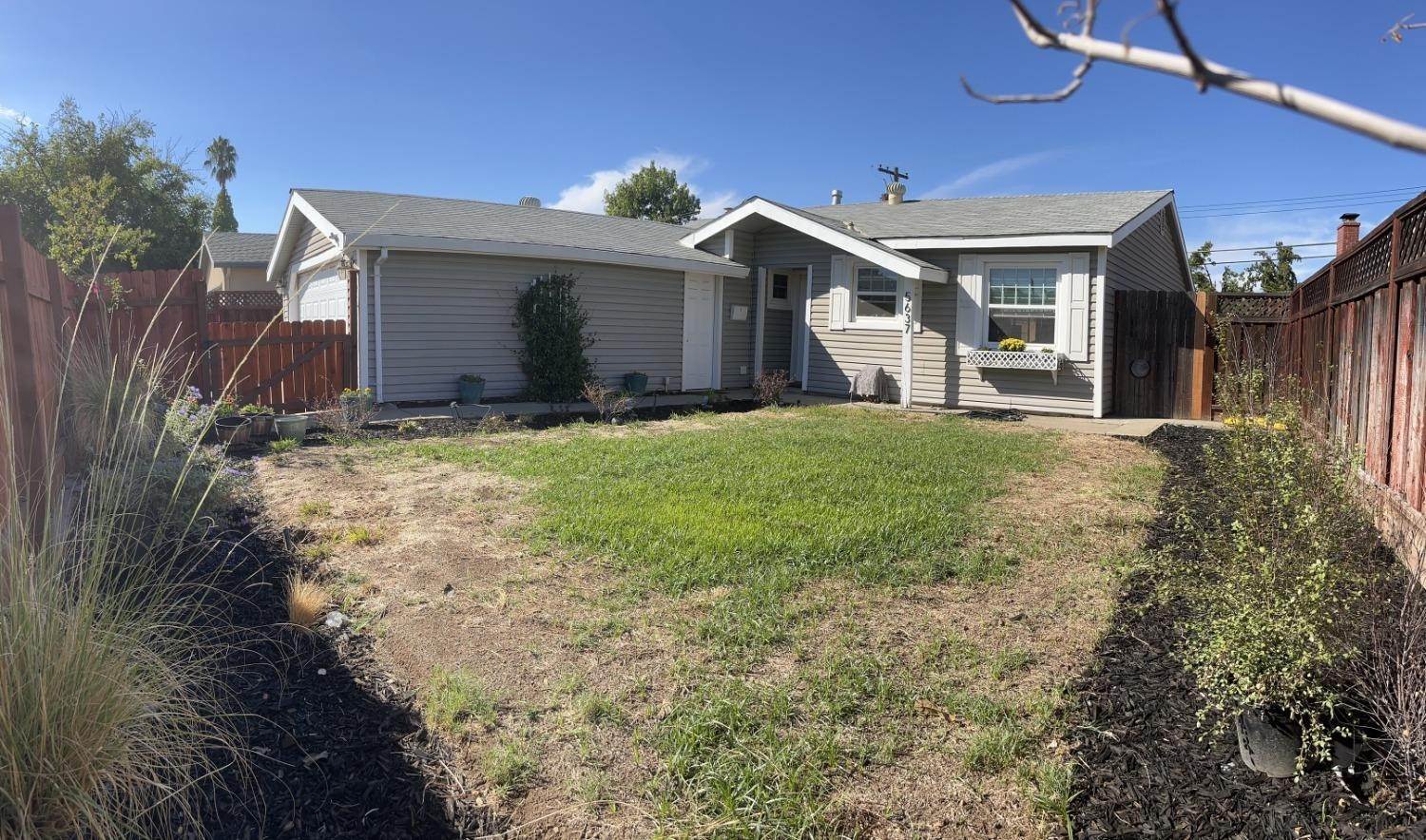 38. Single Family Homes for Active at 5637 Sapunor Way Carmichael, California 95608 United States