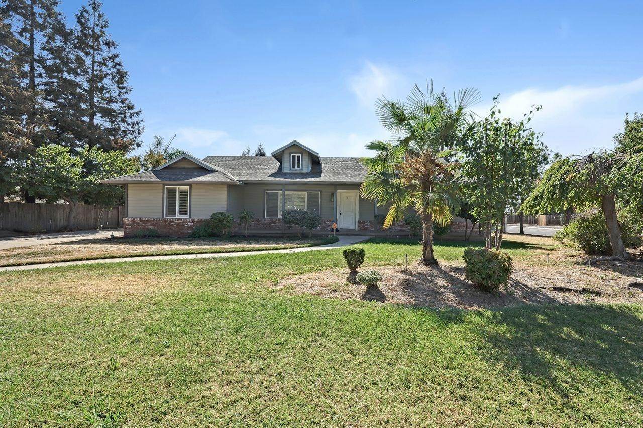 2. Single Family Homes for Active at 10300 Rio Sombra Court Oakdale, California 95361 United States