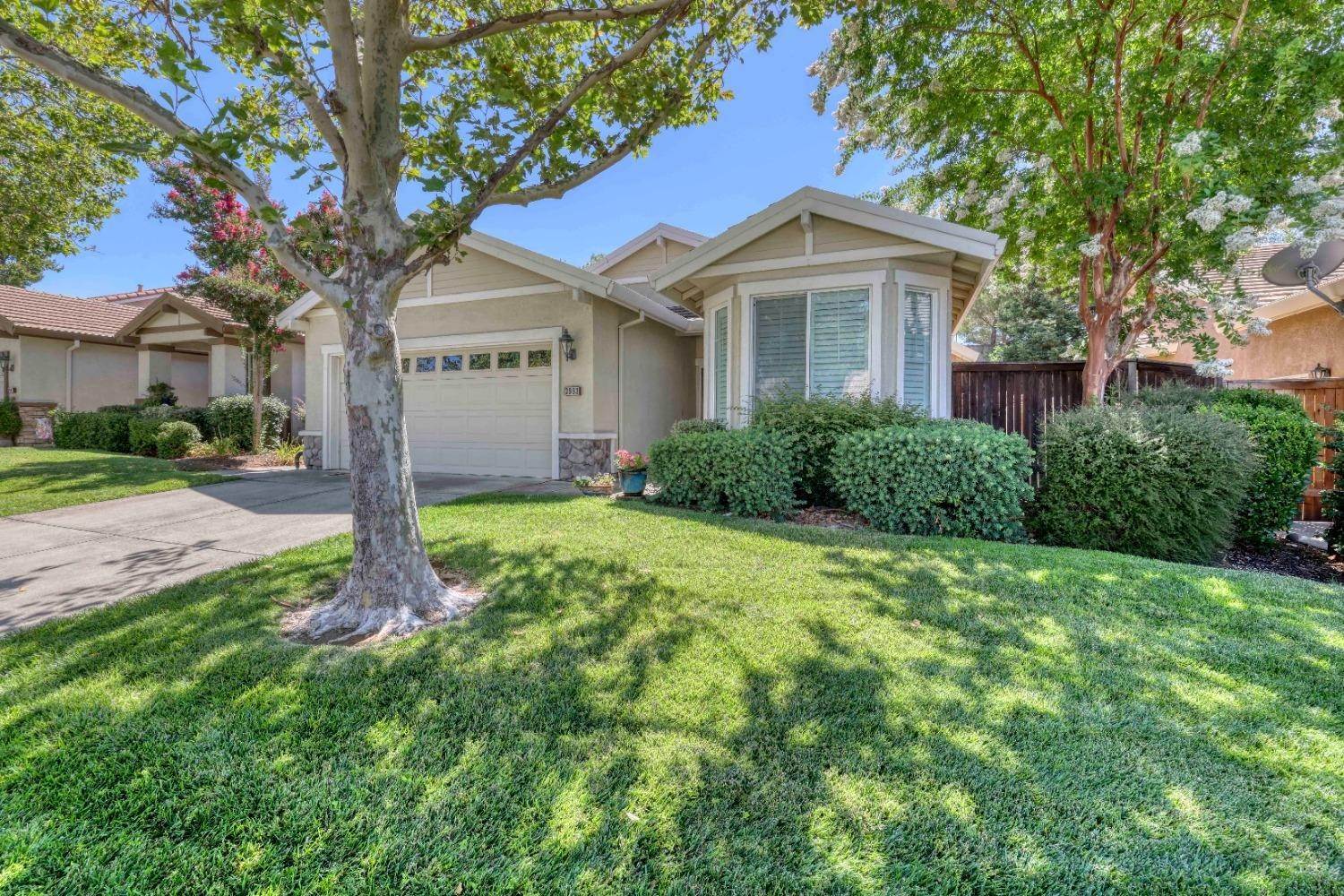 3. Single Family Homes for Active at 3993 Coldwater Drive Rocklin, California 95765 United States