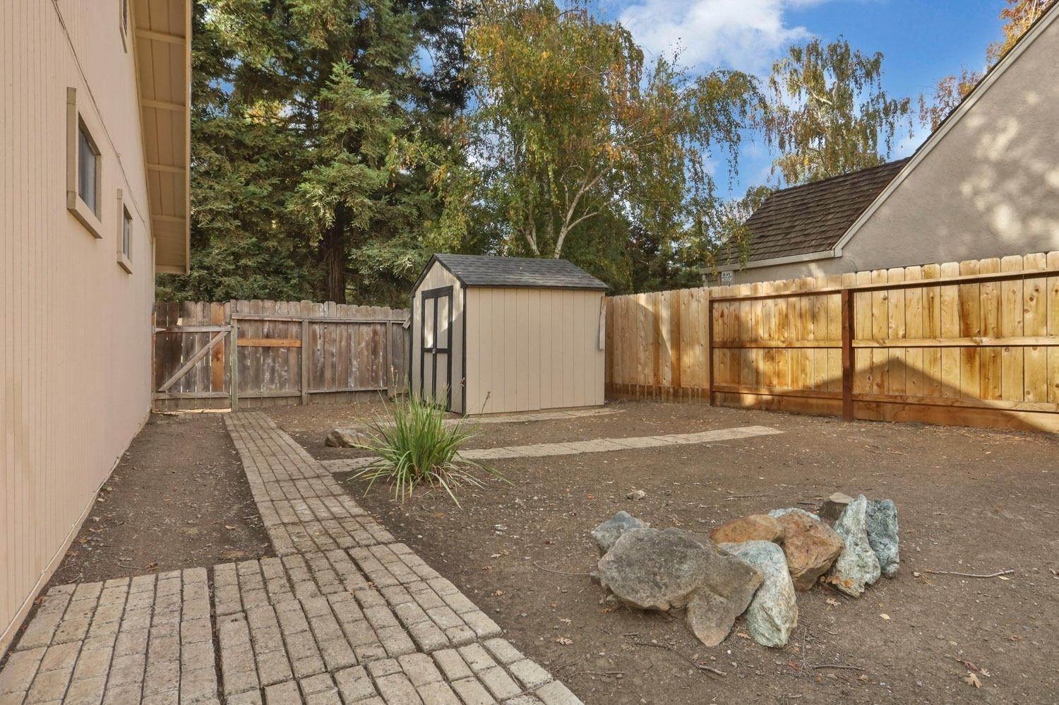 31. Single Family Homes for Active at 4361 Boulder Creek Circle Stockton, California 95219 United States