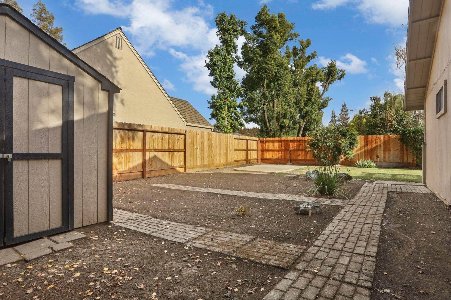 30. Single Family Homes for Active at 4361 Boulder Creek Circle Stockton, California 95219 United States