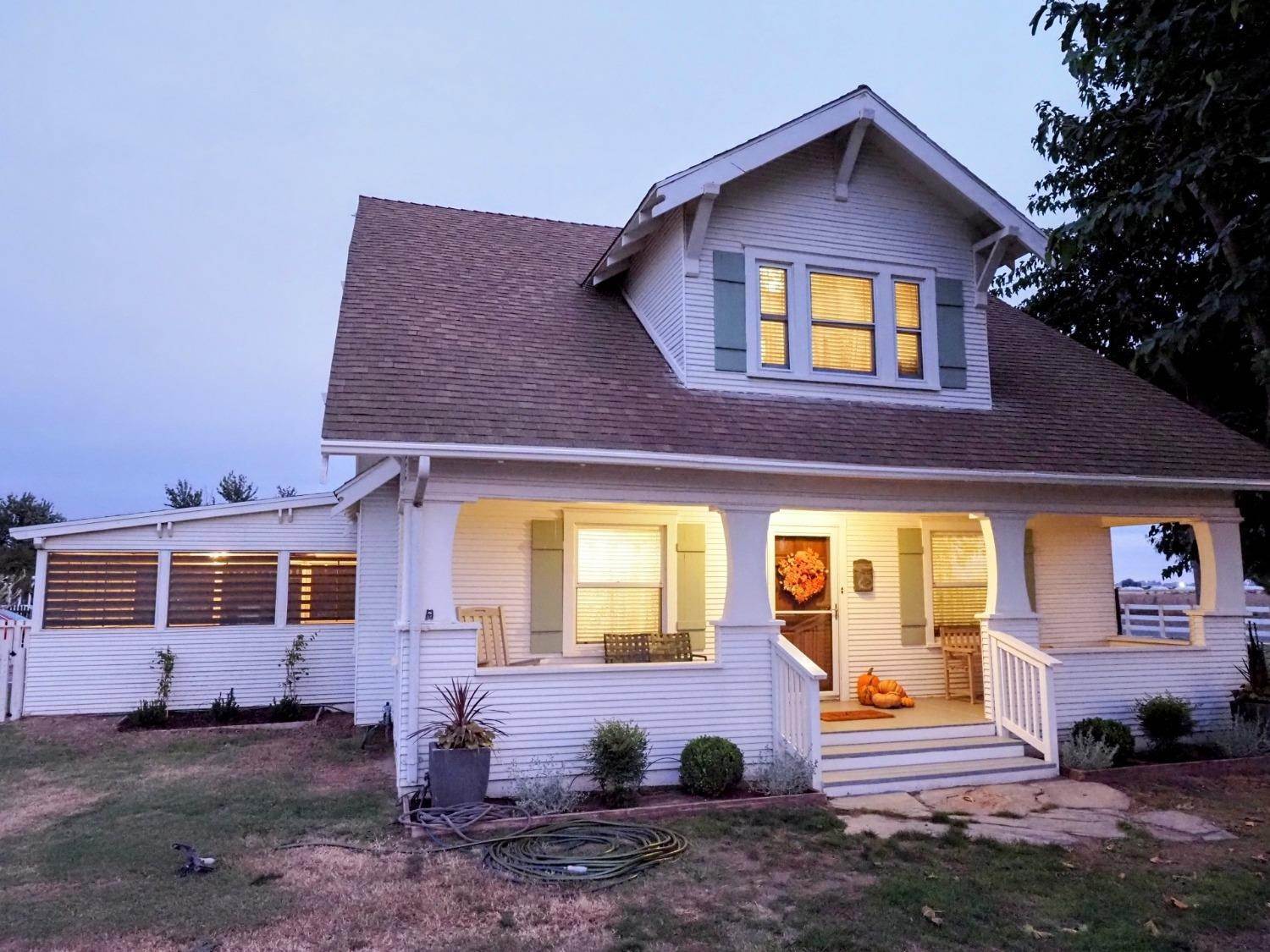 Single Family Homes for Active at 4724 W S. Commons Road Turlock, California 95380 United States