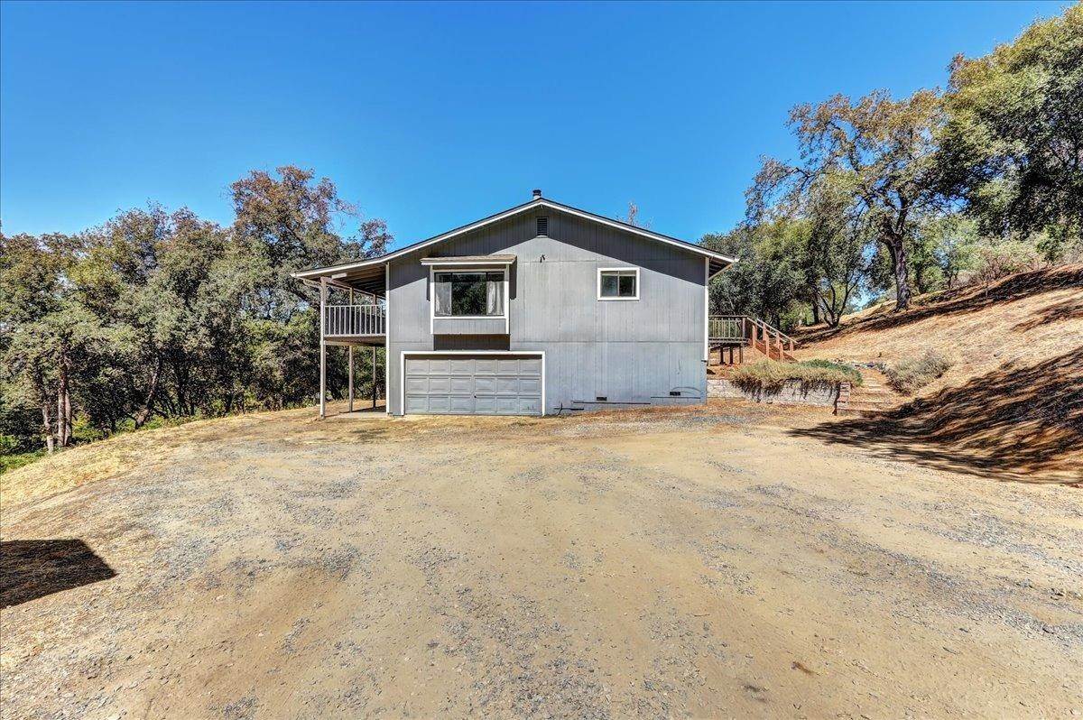 47. Single Family Homes for Active at 15936 Hovick Stone Way Rough And Ready, California 95975 United States