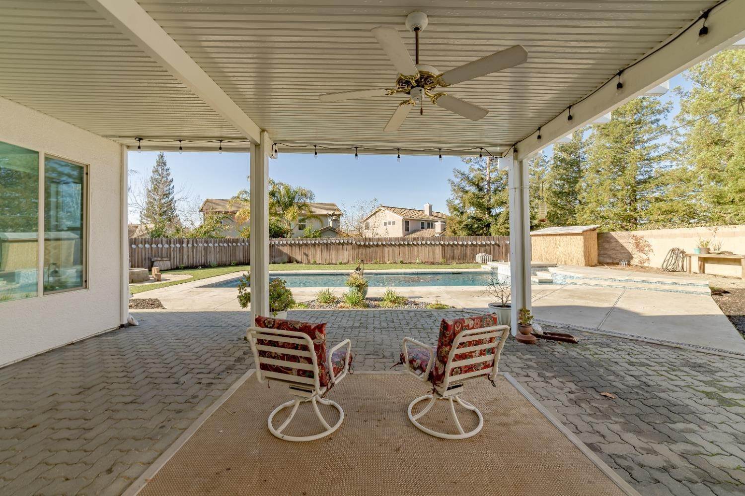 44. Single Family Homes for Active at 8406 Arborwood Court Elk Grove, California 95624 United States