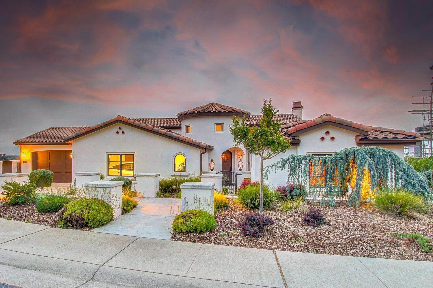Single Family Homes por un Venta en 3268 Bordeaux Drive El Dorado Hills, California 95762 Estados Unidos