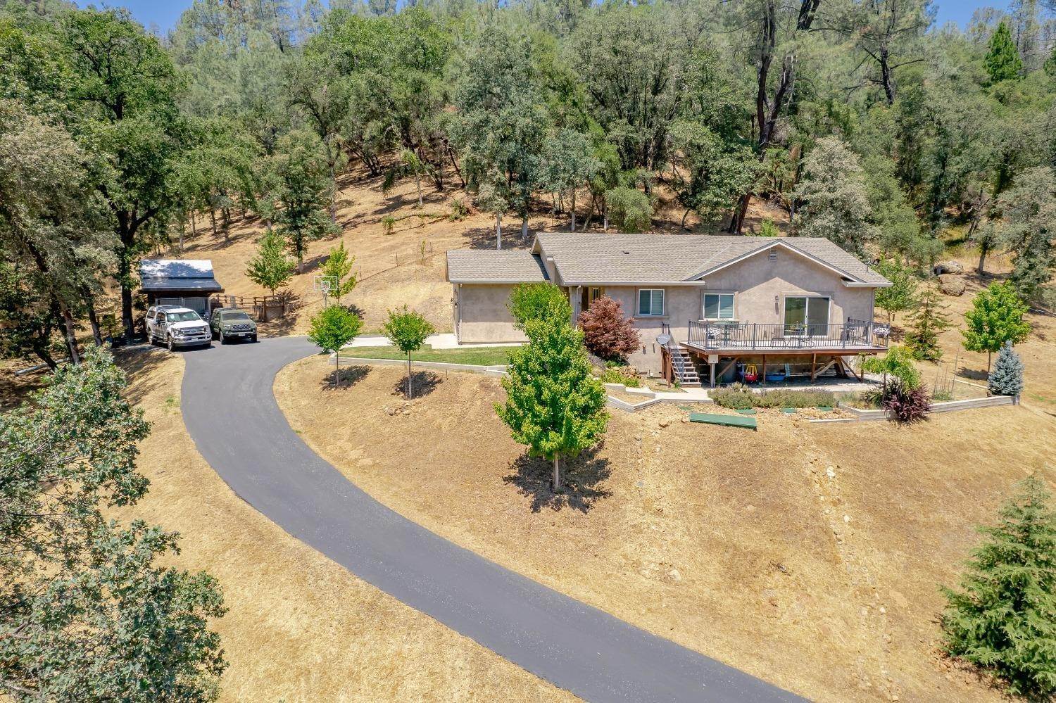 48. Single Family Homes for Active at 18043 Gamble Lane Grass Valley, California 95949 United States
