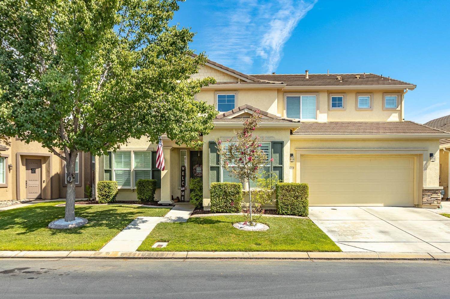 Single Family Homes por un Venta en 13713 Brook Waterford, California 95386 Estados Unidos