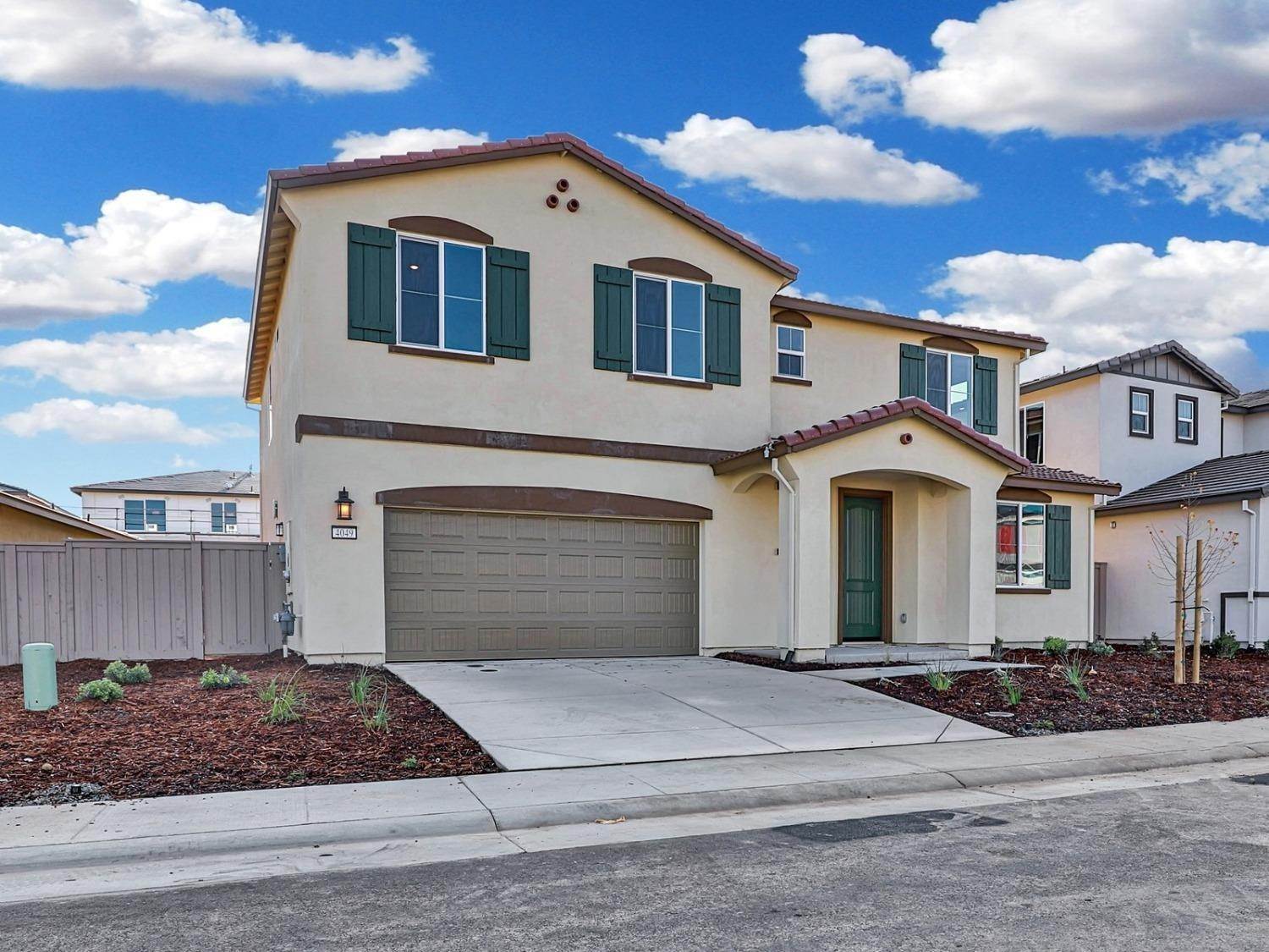 Single Family Homes for Active at 4049 Expedition Lane Roseville, California 95747 United States